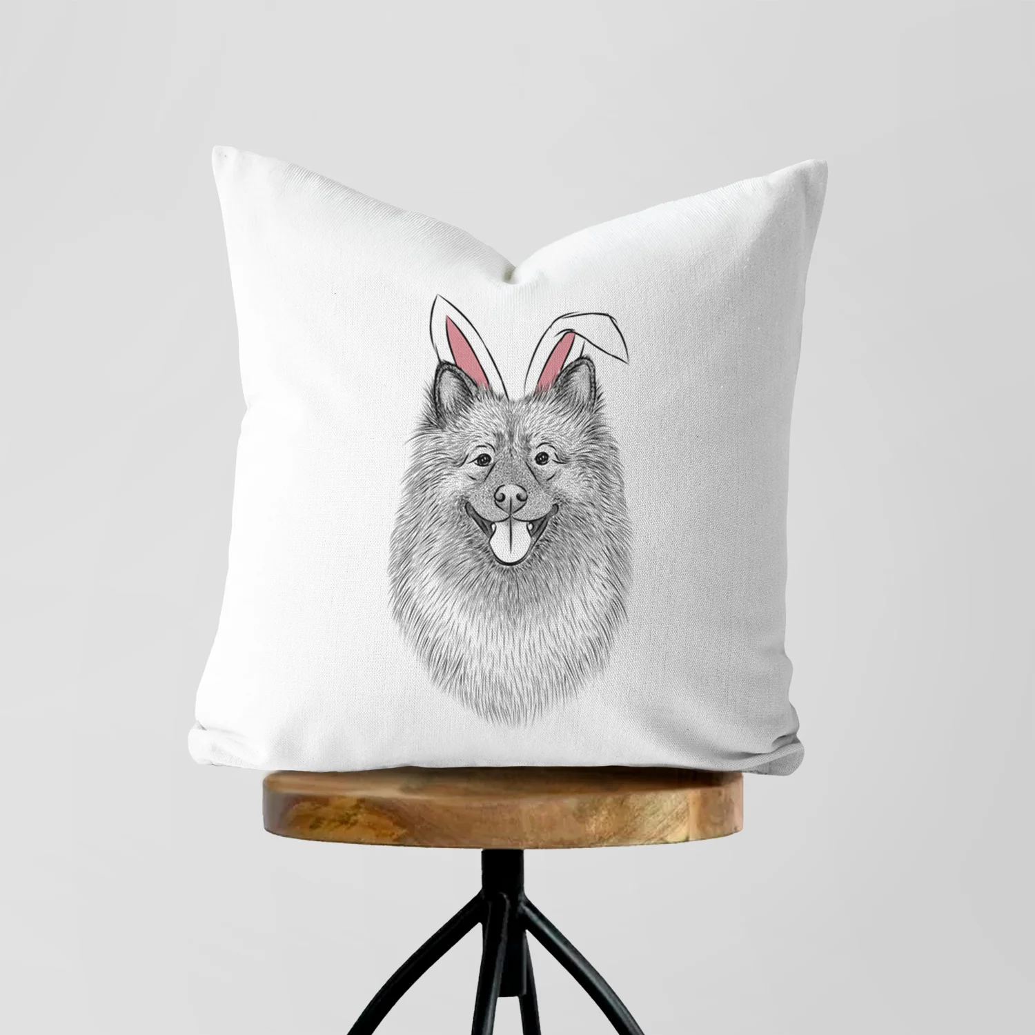Kai the Keeshond - Throw Pillow Cover - Image 5